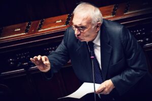 A scuola parte la caccia al non vaccinato