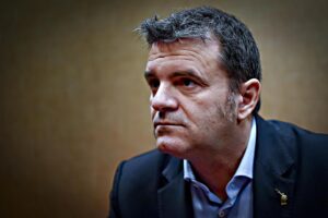 Gian Marco Centinaio: «L’Europa in preda al delirio verde»