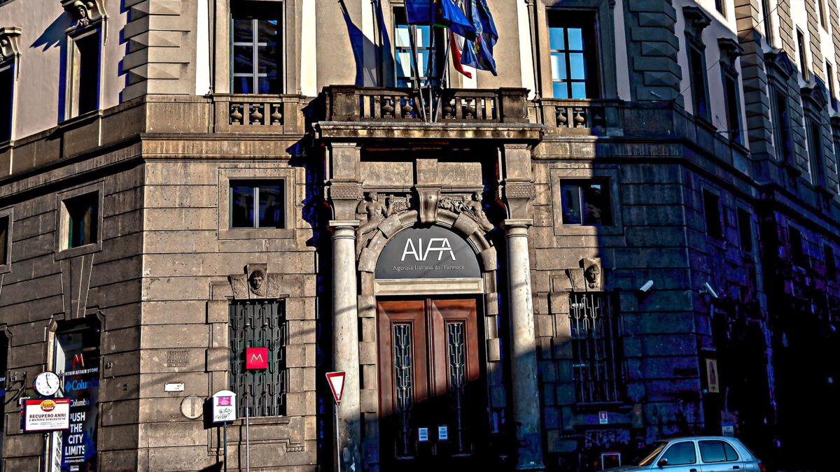 Agenzia del farmaco indagata per le mancate cure anti covid