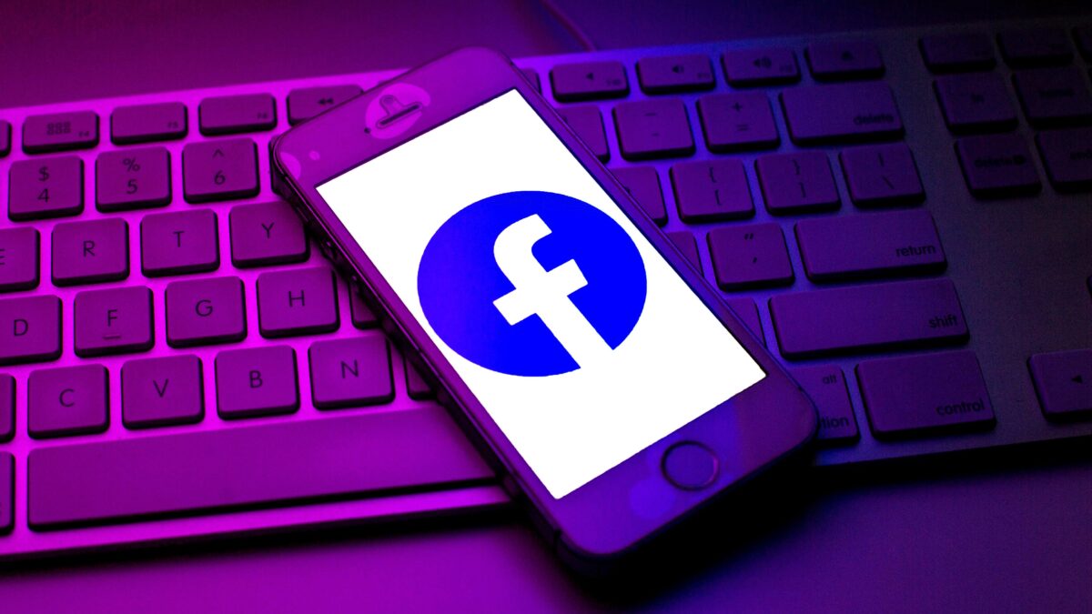 Facebook va male, così vuole trasformare la nostra vita in un videogioco