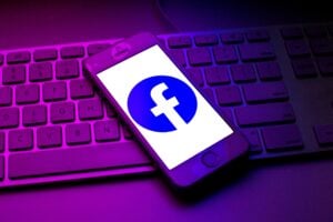 Facebook va male, così vuole trasformare la nostra vita in un videogioco