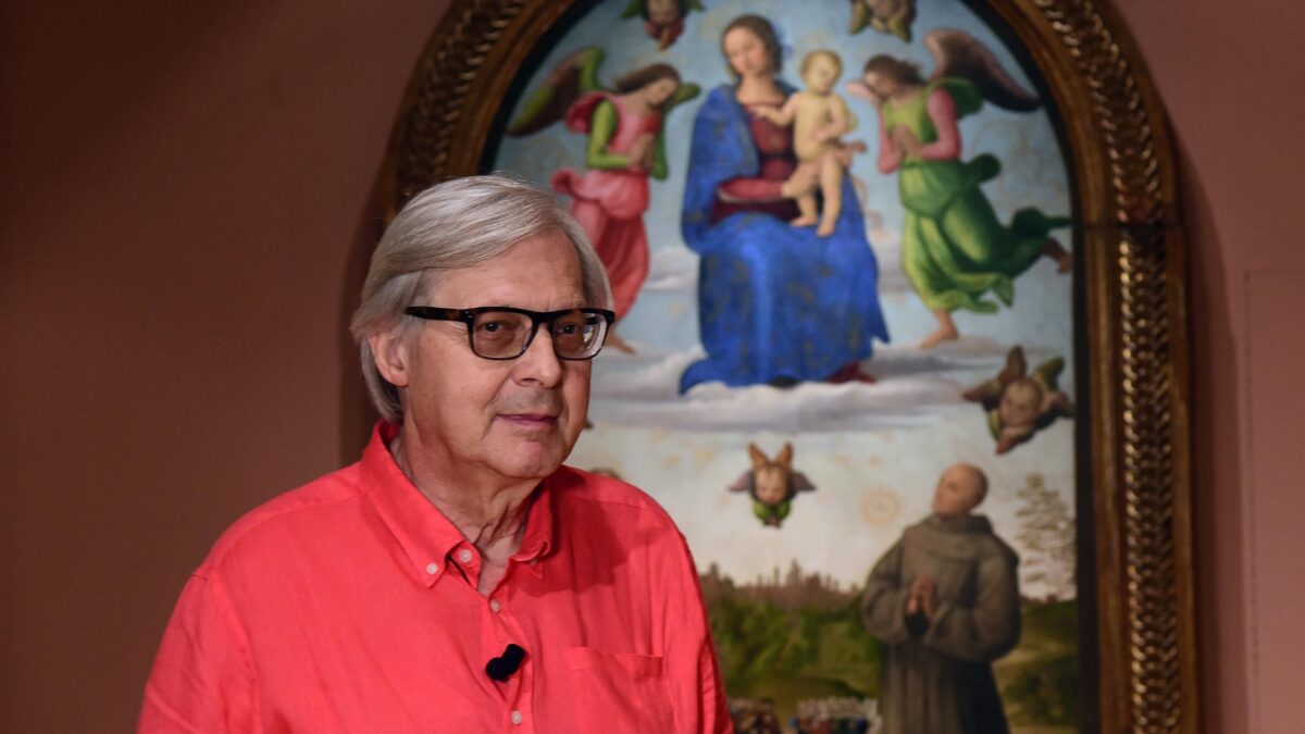 Sgarbi: «Il fascismo ora non c’è più. Il comunismo invece è vivo e lo dimostra ogni momento»