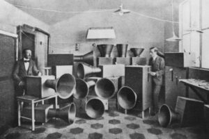 Musica elettronica, invenzione italiana. Si chiamava Intonarumori