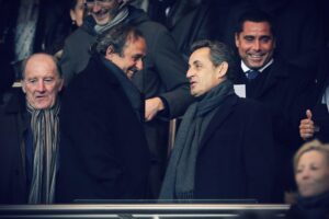 Blatter lo dice in tv: «Mondiale in Qatar comprato grazie a Sarkozy e Platini»