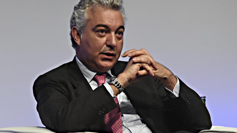 Le amnesie, i pizzini e la pista Hong Kong. Così Arcuri traballa