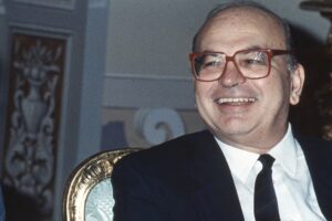 Il fantasma di Craxi terrorizza la Rai. Cancellato all’ultimo «Hammamet»