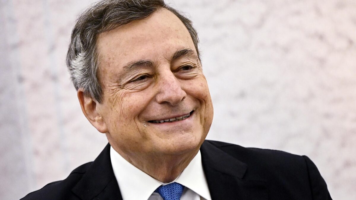 Draghi punisce anche i «buoni» al governo