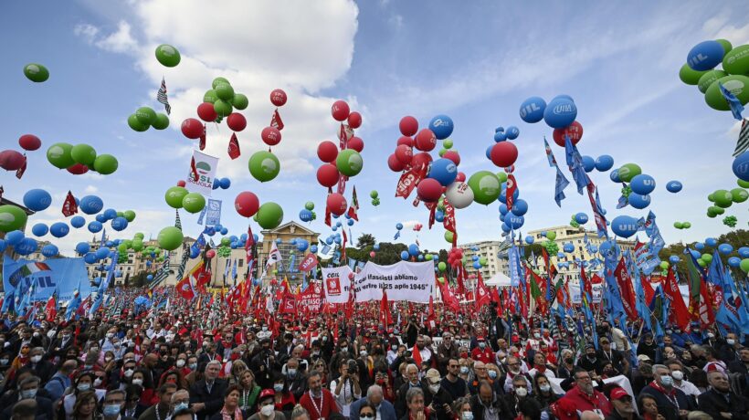 Le riffe di «Rep» e «Stampa» sui partecipanti al corteo