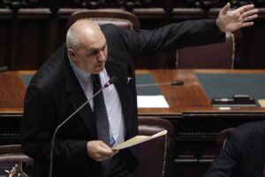 «Attenti: ora contro la Meloni si scatenerà la magistratura»