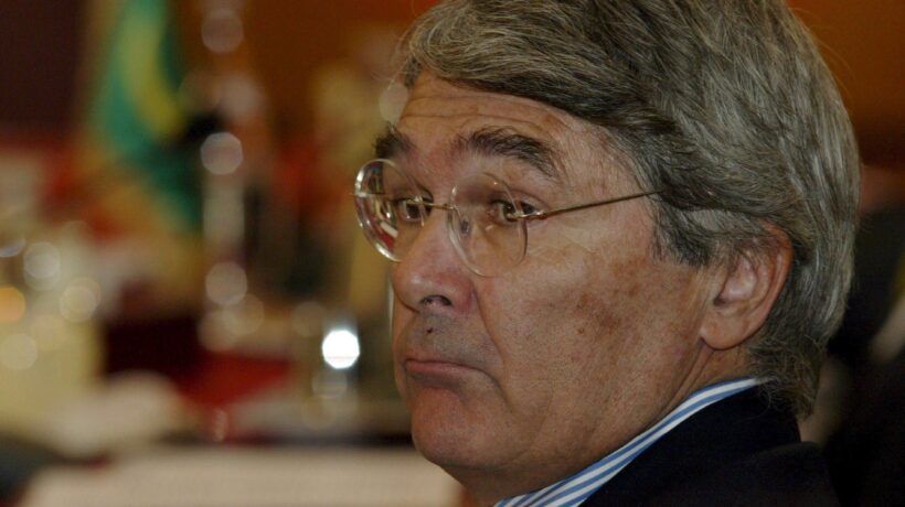 Roberto Castelli: «Non sono un no vax. Ma quel vaccino mi ha rovinato la vita»