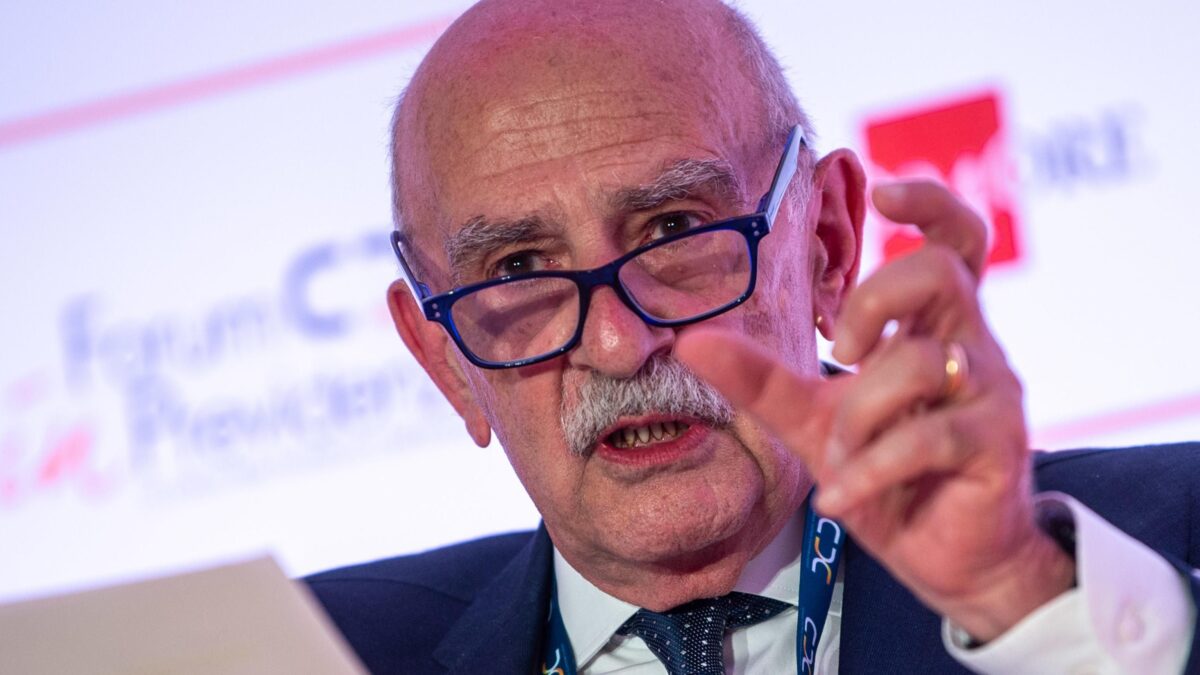 Gian Carlo Blangiardo: «Subito più soldi a tutti per fare figli»