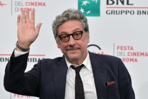 Castellitto: «Il pass è pieno di contraddizioni. E il dissenso non va criminalizzato»