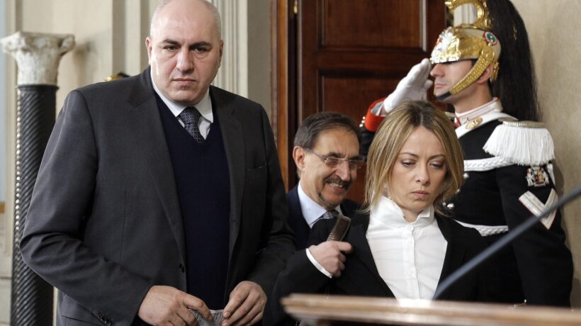 Per la sinistra l’unica destra buona è quella che non c’è. O che si suicida