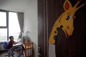 «Sempre più genitori ritirano i figli da scuola e decidono di fare i prof»