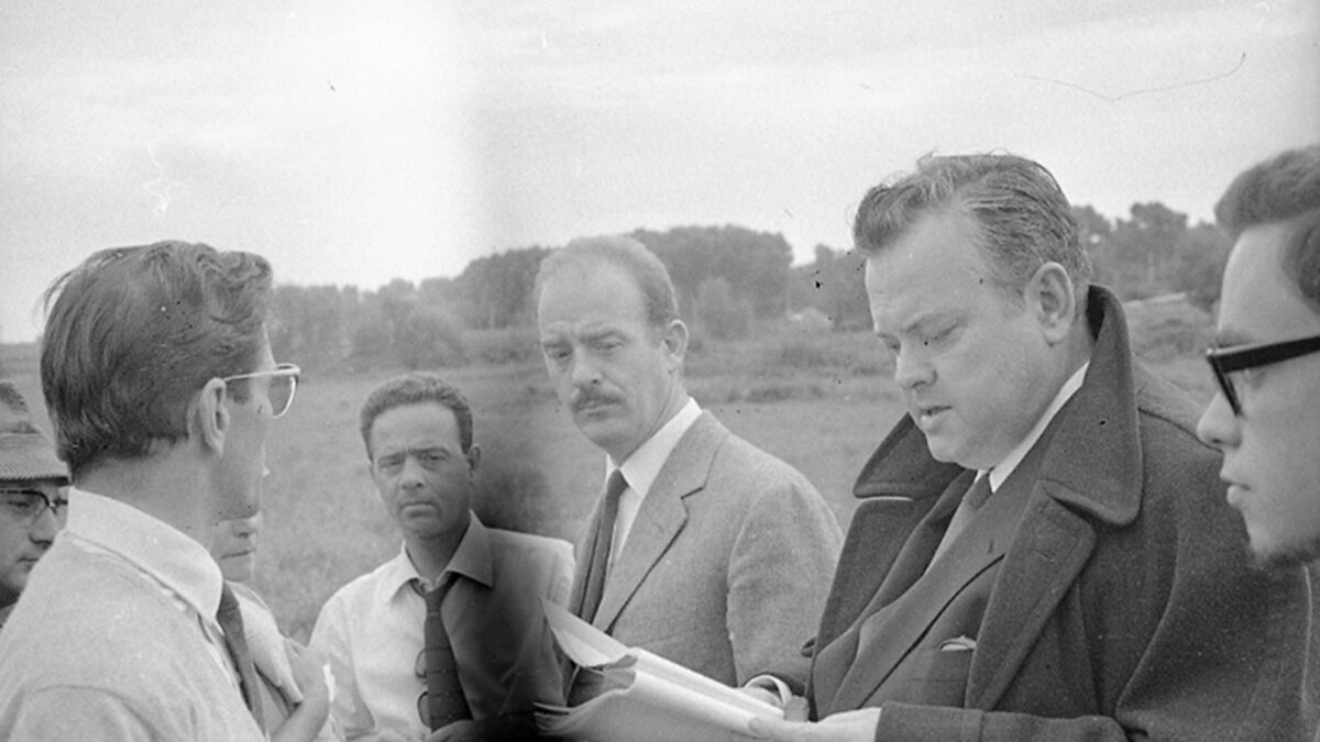 Avvenne oggi, 18 – 31 ottobre: dal processo a Saddam alla beffa di Orson Welles