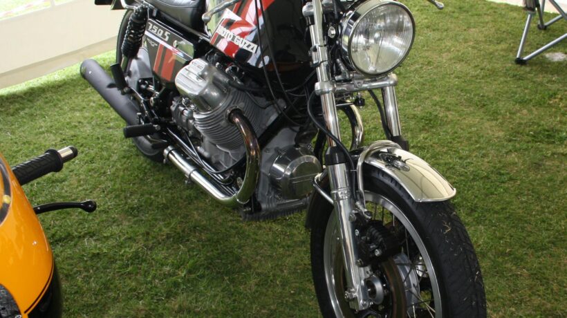 Moto Guzzi 750S