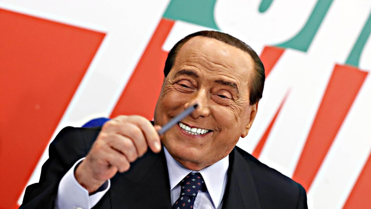 «Silvio morde gli alleati». Il Cav smentisce
