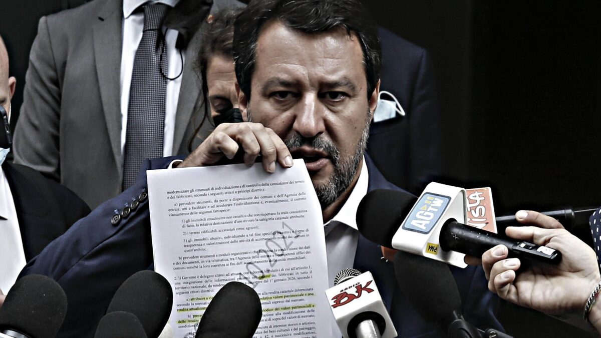 Il M5s sta con la Lega. Battaglia in Aula contro la stangata