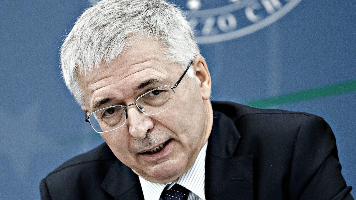 Si è già aperta la stagione di caccia. Mani in tasca alle piccole aziende