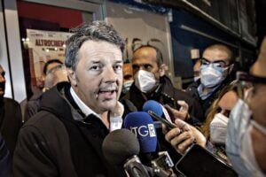 Altro che «è già tutto smontato». Renzi  e altri dieci verso il processo
