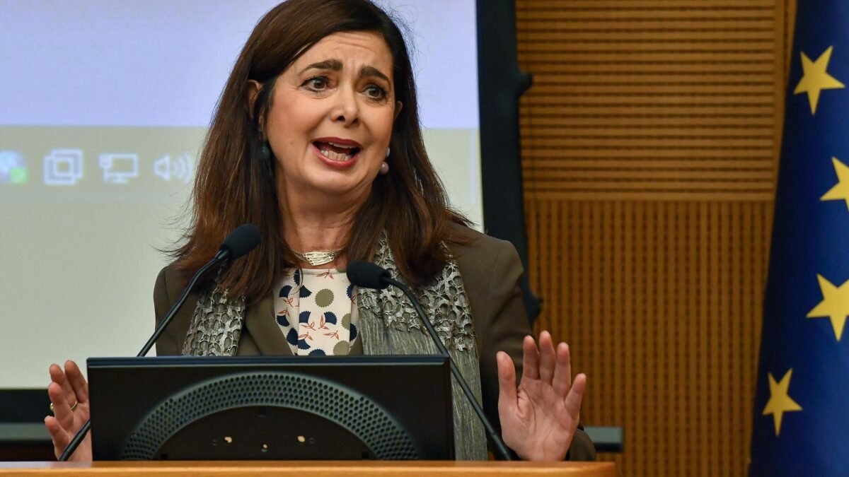 Più aborti, ddl Zan e guerra ai proverbi. Per la Boldrini l’Italia si salva così