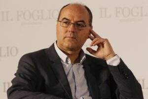 «A Salvini e Meloni conviene eleggere Draghi al Quirinale»