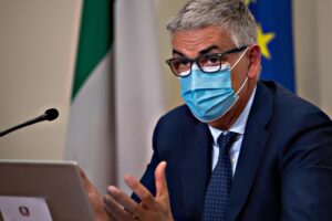 Sui dati dell’Iss la toppa è peggiore del buco