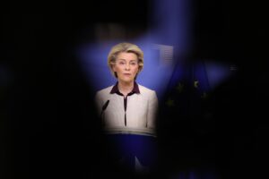 L’Ue ritira la guida per il Natale senza Gesù
