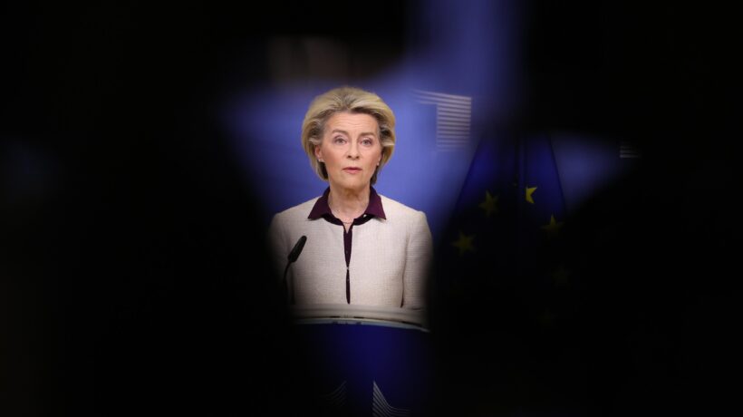 L’Ue ritira la guida per il Natale senza Gesù
