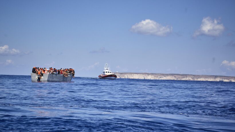 Lampedusa, Calabria o Puglia: i clandestini hanno sempre più opzioni per invaderci