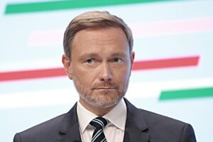 La Germania mette un falco alle Finanze. Per l’Italia tira già una brutta aria