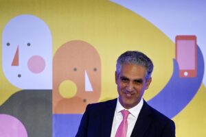Marcello Foa «Media tutti pro governo: non va bene»