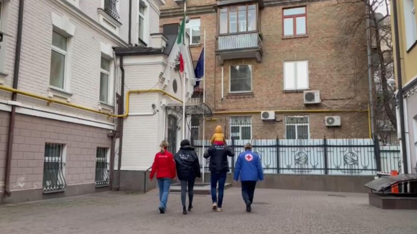 Il tempo in cui si vendono i figli è quello della fine dell’umanità