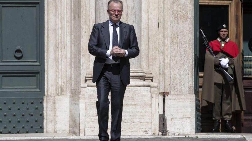 Gianfranco Rotondi: «Senza Draghi, al Colle va Berlusconi»
