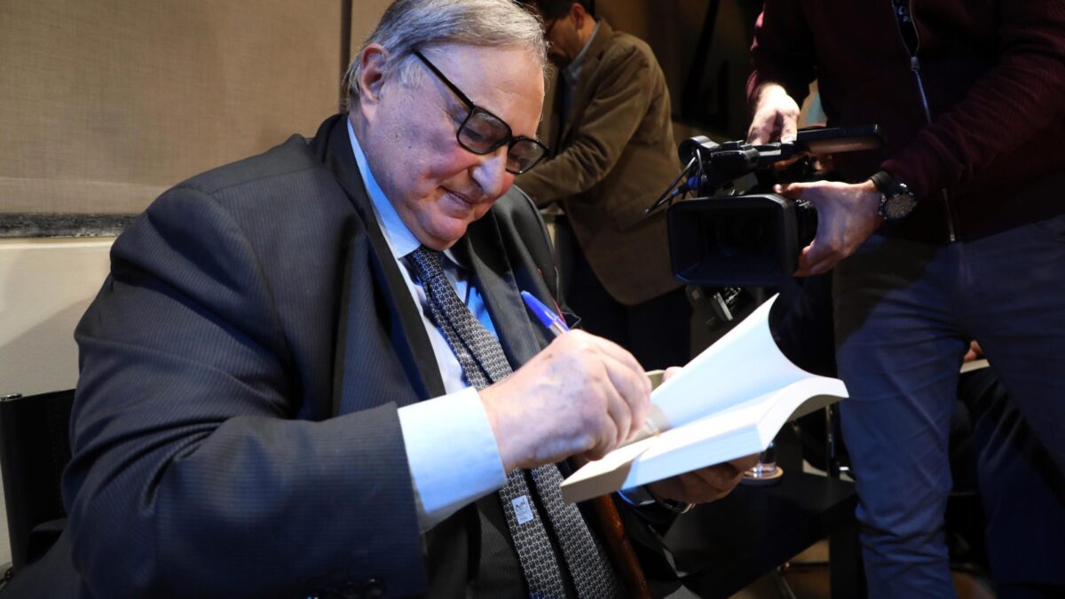 Giulio Sapelli: «Se Russia e Cina sono alleate è tutta colpa degli Usa di Biden»
