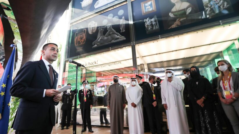 Draghi parla con gli sceicchi di Abu Dhabi. E Di Maio si allinea