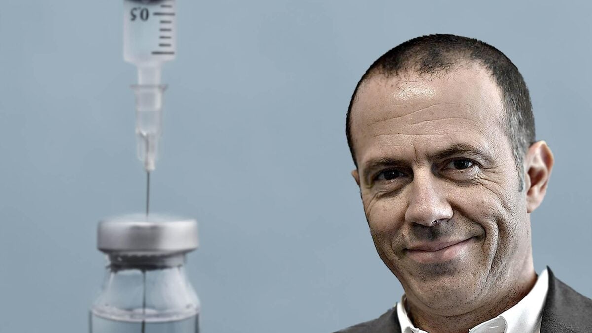 Massimiliano Romeo: «Guerra assurda tra vaccinati e no. Il pensiero unico zittisce la scienza»