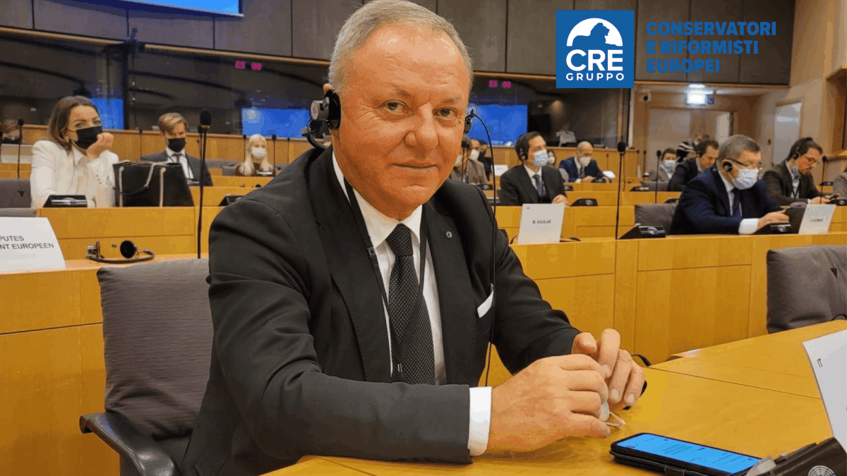 Sergio Berlato: «L’Ue fermi il ricatto del governo sul green pass»