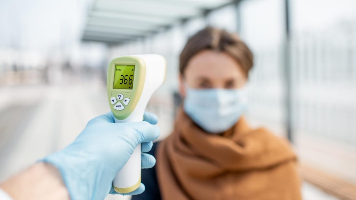 Londra è pronta a convivere con il virus
