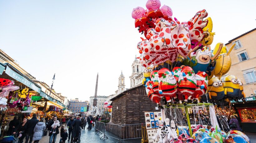Piazza Navona a Roma durante il periodo natalizio (iStock)