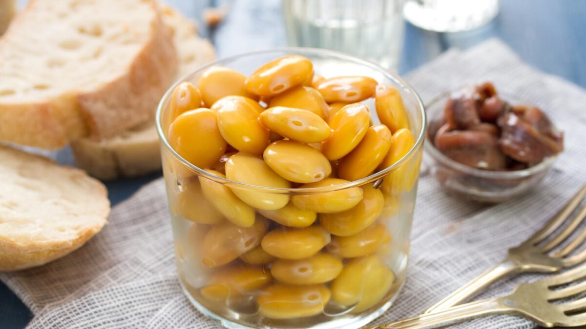 Lupini, i legumi amati dai vegani più digeribili di ceci e fagioli