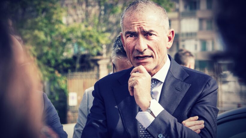 Un’altra stretta annunciata nel caos: «L’obbligo di puntura non è un tabù»