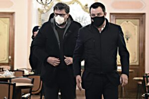 Salvini detta la linea alla Lega: mai nel Ppe