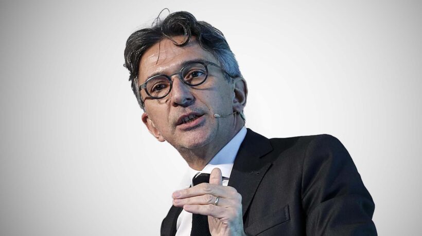 Bestia di Renzi, all’estero le mail di governo