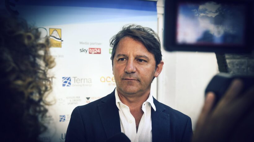 Truffe del reddito di cittadinanza: Inps cieco