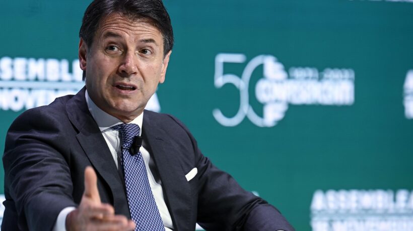 Giorno del bavaglio ma la Rai si fa beffe del diktat di Conte