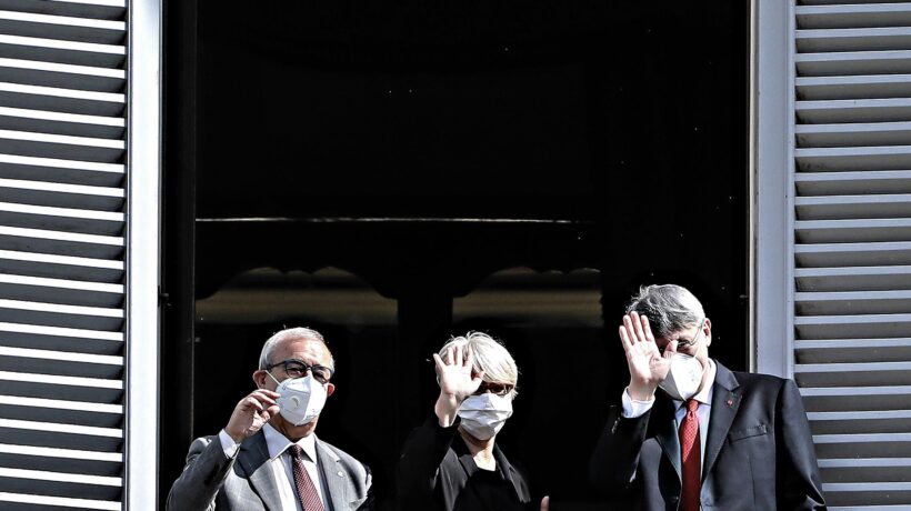 La paranoia immunitaria crea il dramma del lavoro. Ma i sindacati non ci sono