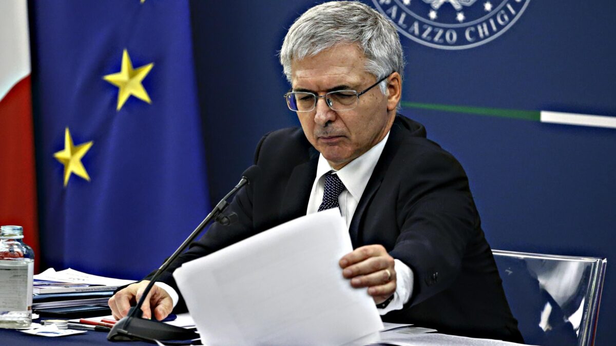 Rottamazione, lo sforzo del governo: la scadenza slitta soltanto di 9 giorni