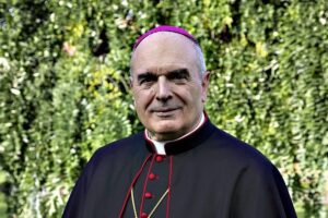 Solo il prete celibe diventa fecondo. Così il vescovo spiega la verginità