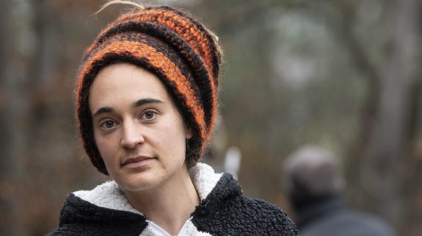 Carola libera di speronare: parola di giudice